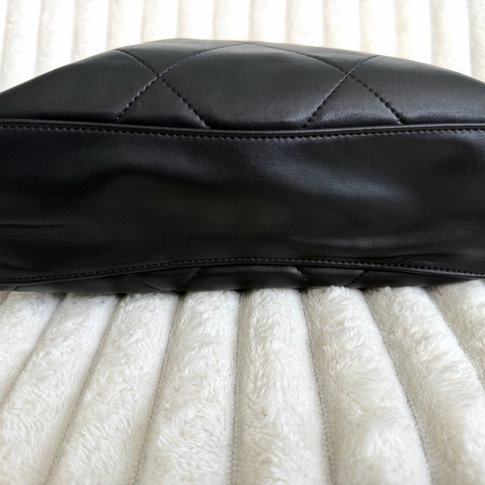 Quilted Black Chain-Handle Tote Bag - Picture 4 of 4
